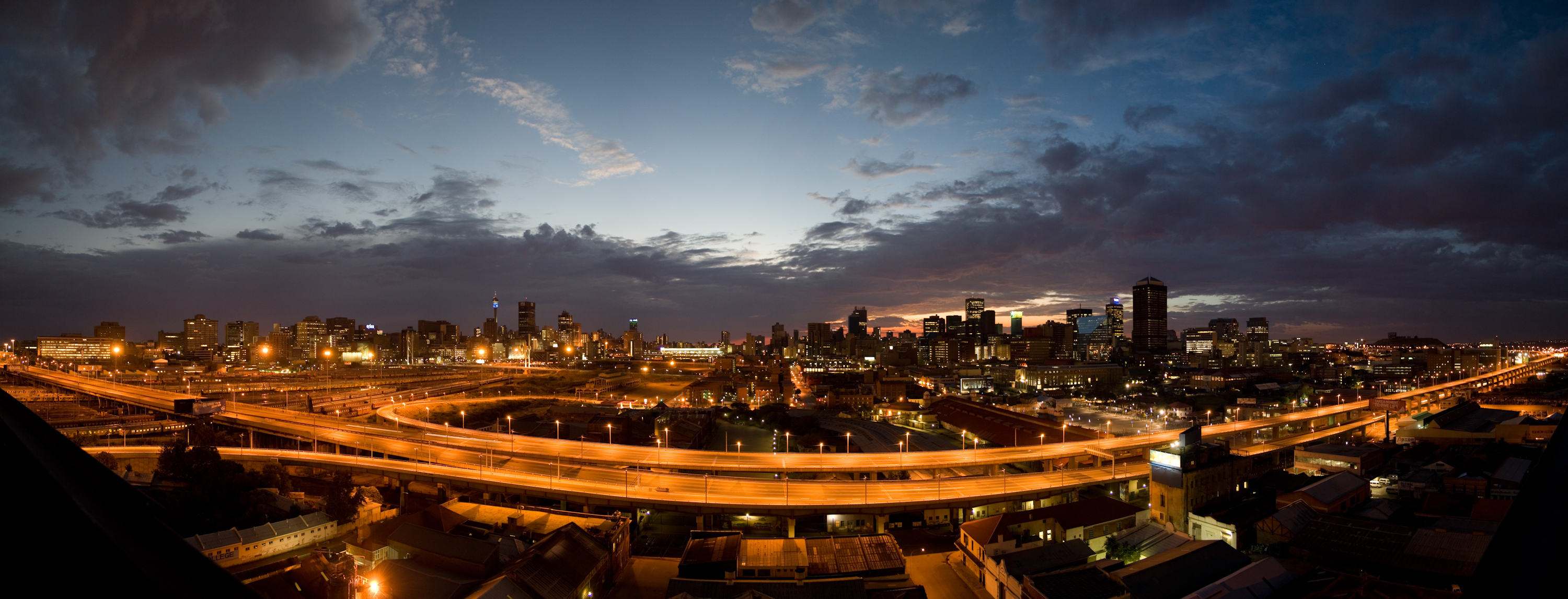 johannesburg-it-is-the-largest-city-in-south-africa