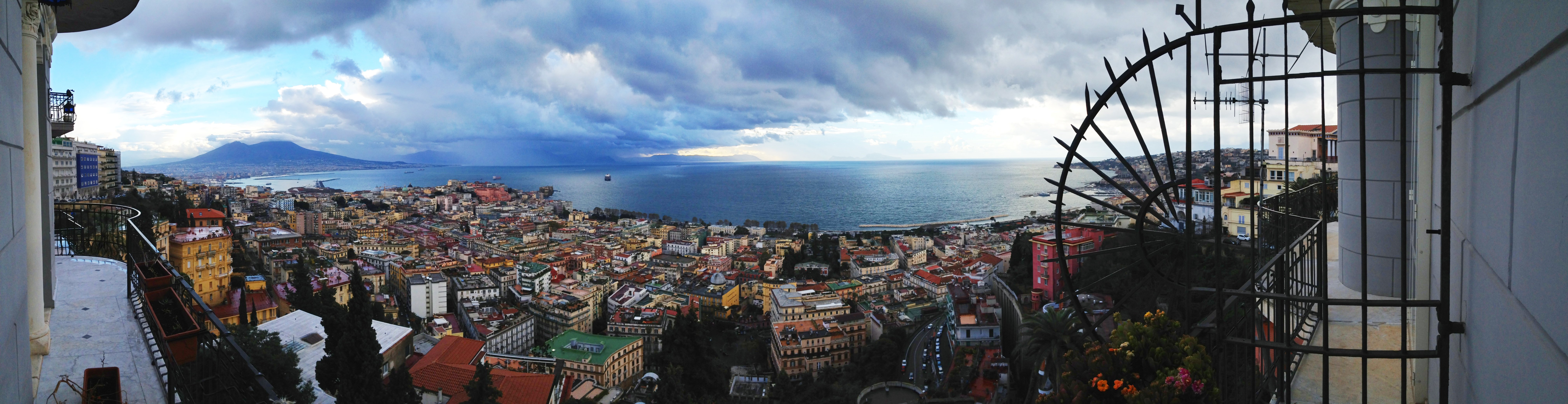 Man Made Naples HD Wallpaper | Background Image