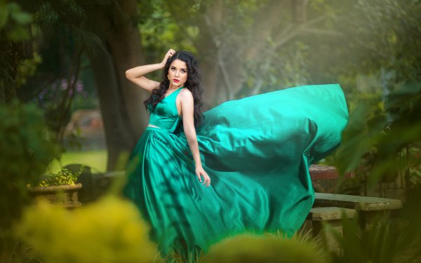 Women Model Brunette Outdoor Brown Eyes Lipstick Green Dress HD Wallpaper | Background Image