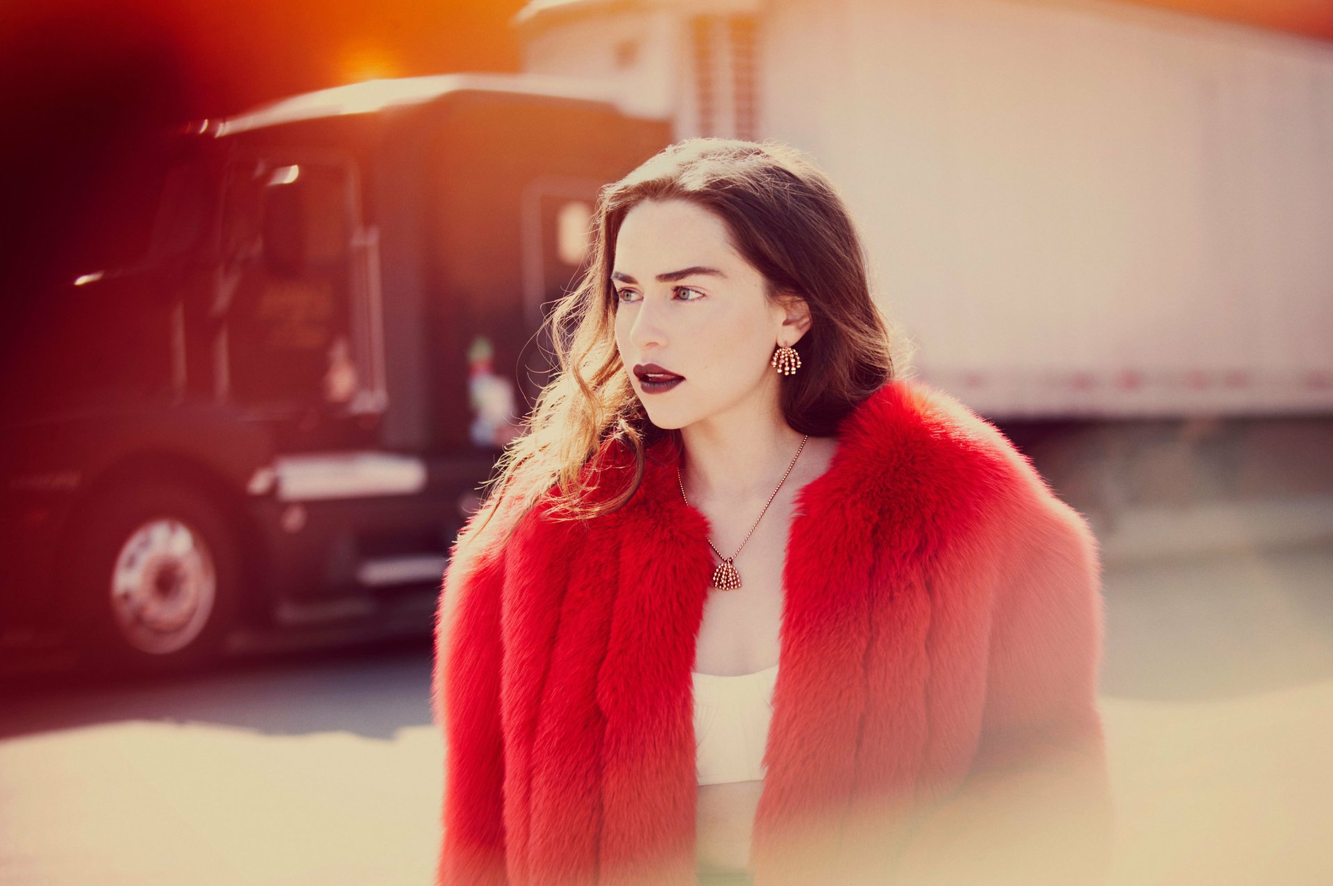 Download Lipstick English Brunette Actress Celebrity Emilia Clarke HD Wallpaper by Guy Aroch