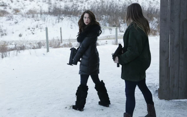 Melanie Scrofano TV Show Wynonna Earp HD Desktop Wallpaper | Background Image