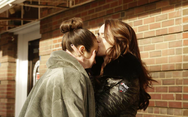Waverly Earp Dominique Provost-Chalkley Melanie Scrofano TV Show Wynonna Earp HD Desktop Wallpaper | Background Image