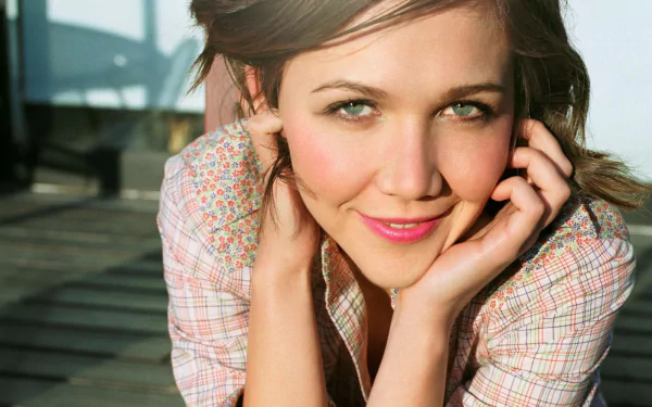 Celebrity Maggie Gyllenhaal HD Desktop Wallpaper | Background Image