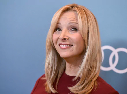 face smile blonde American actress Celebrity Lisa Kudrow HD Desktop Wallpaper | Background Image