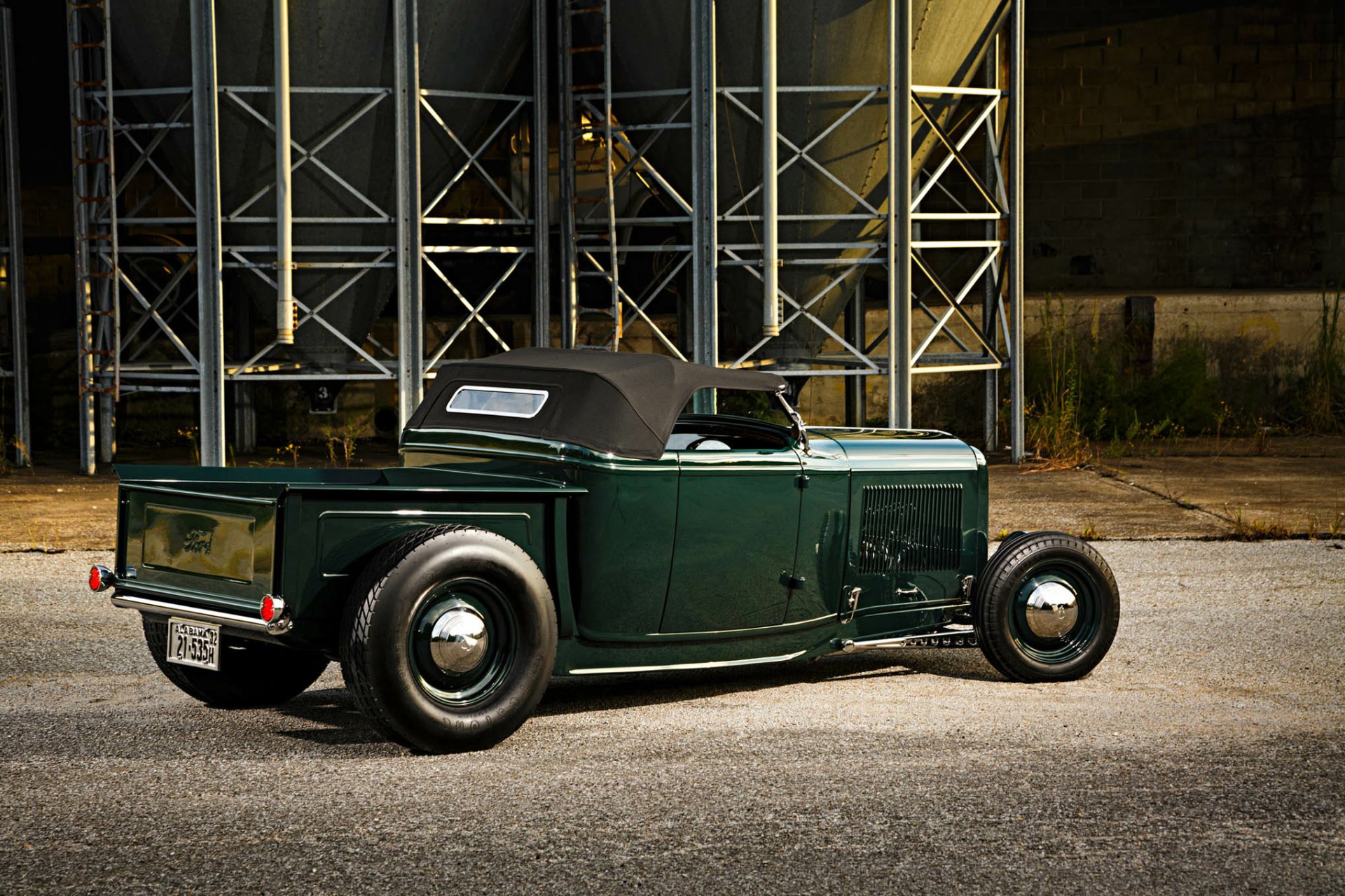 Download Vintage Car Hot Rod 1932 Ford Roadster Vehicle Ford Roadster HD Wallpaper