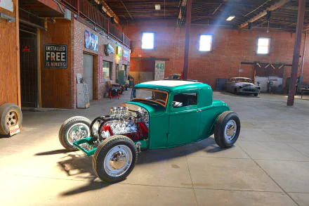  1932 Ford 5-Window Coupe