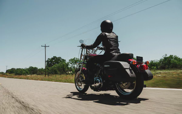  2017 Harley-Davidson SuperLow 1200T