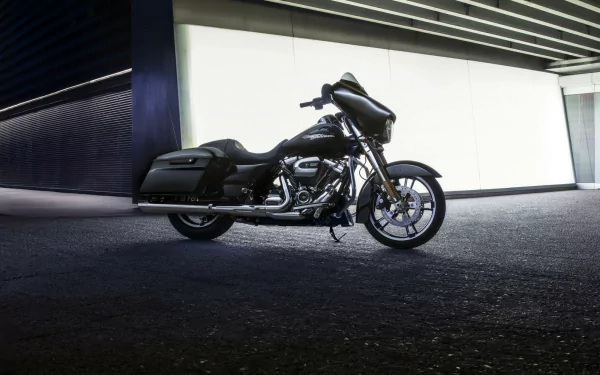  2017 Harley-Davidson Street Glide