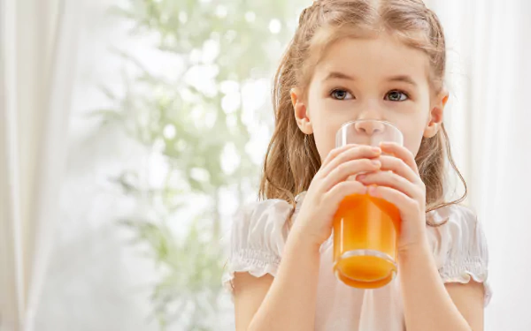blonde hazel eyes drink juice photography child HD Desktop Wallpaper | Background Image