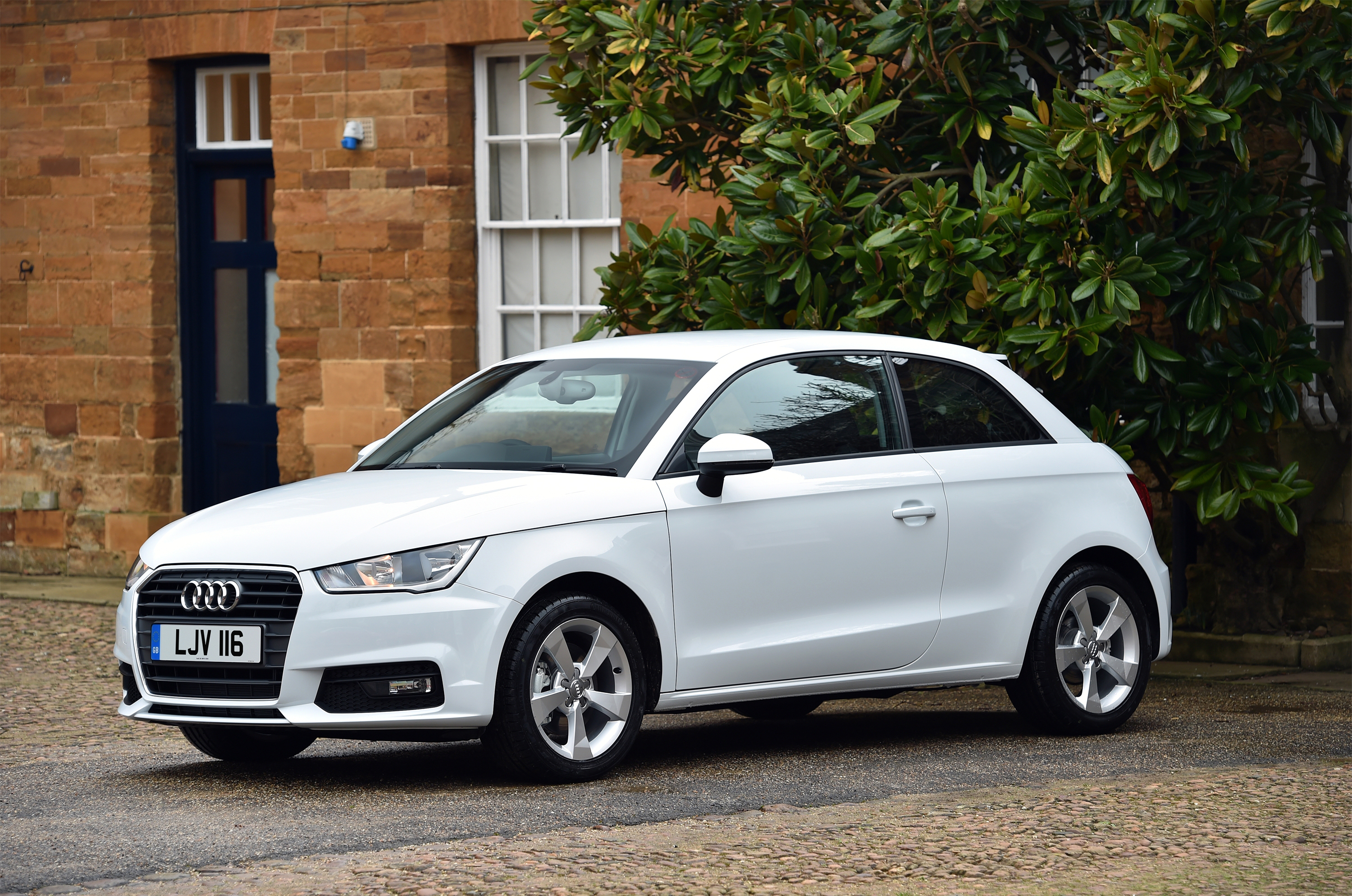Vehicles Audi A1 HD Wallpaper | Background Image