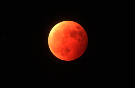  Blood Moon