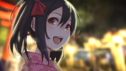 HD desktop wallpaper featuring Nico Yazawa from the anime Love Live!, smiling warmly with a blurred nighttime background.