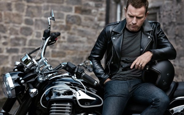Celebrity Ewan McGregor Actor Scottish Motorcycle HD Wallpaper | Background Image