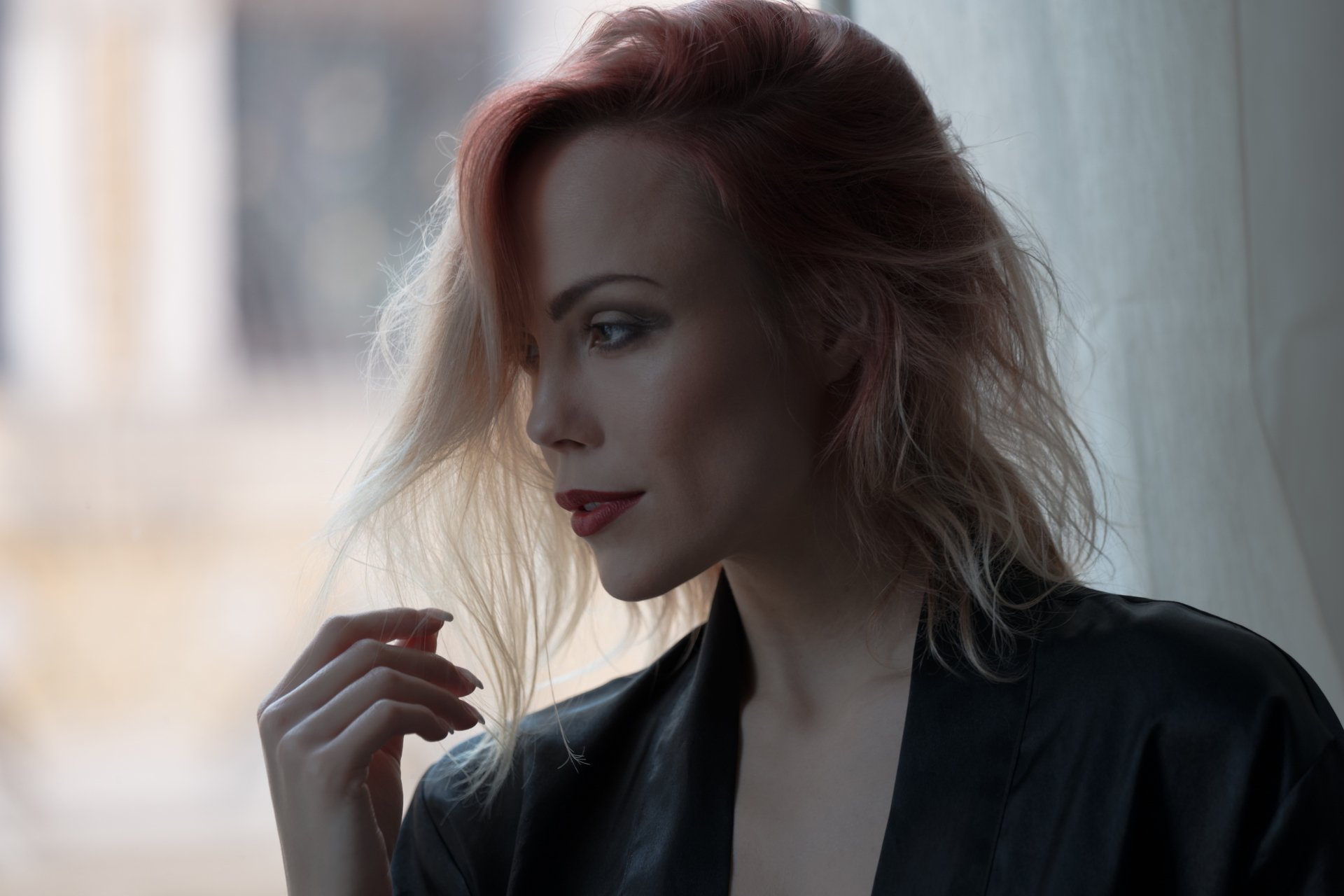 Download Face Lipstick Woman Model 4k Ultra HD Wallpaper