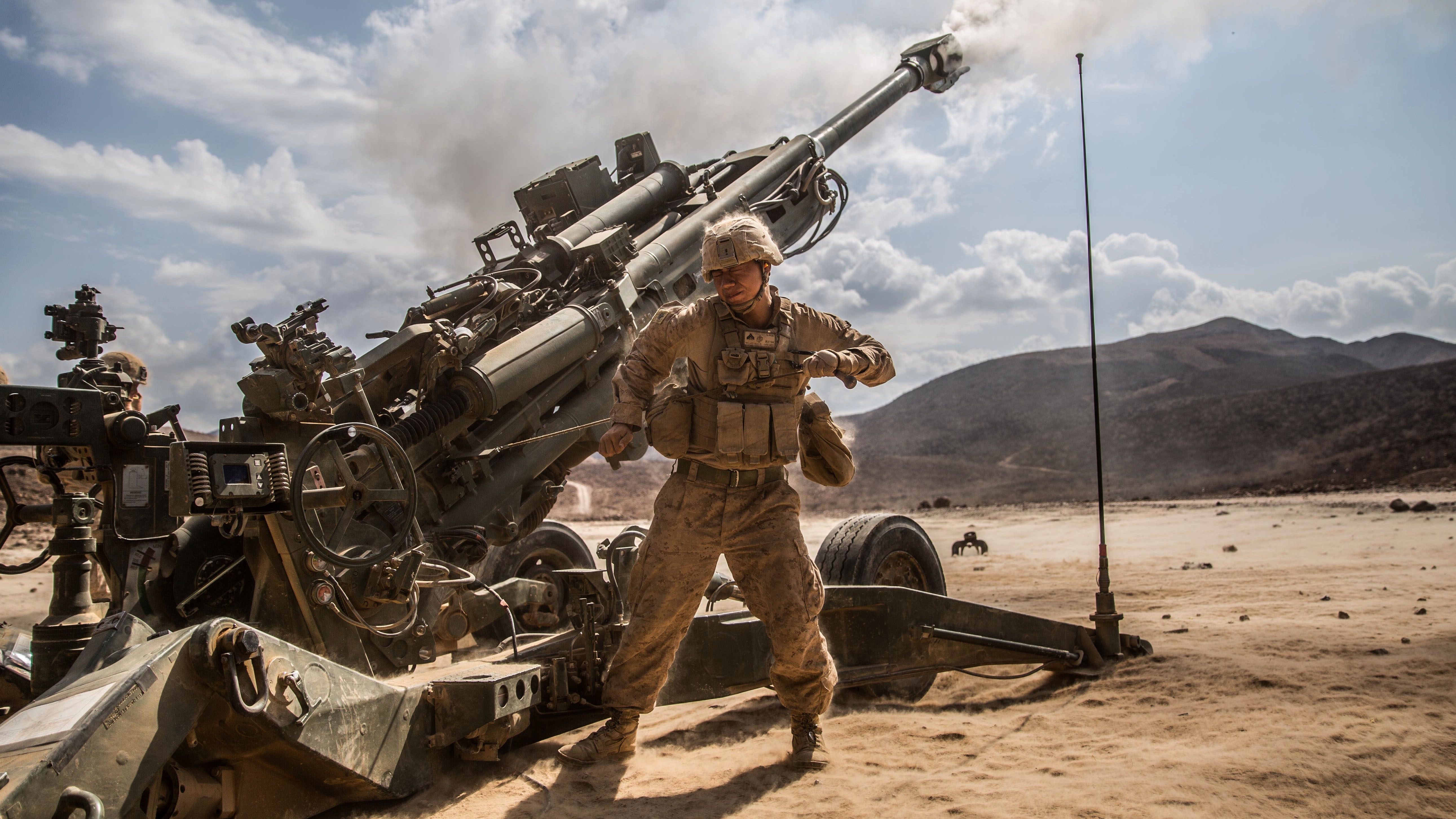 Military M777 howitzer HD Wallpaper | Background Image
