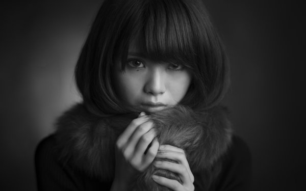 Women Model Short Hair Black & White Scarf HD Wallpaper | Background Image