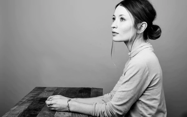 Black & White Australian actress Celebrity Emily Browning HD Desktop Wallpaper | Background Image