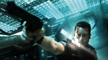 Guy Pearce movie lockout HD Desktop Wallpaper | Background Image