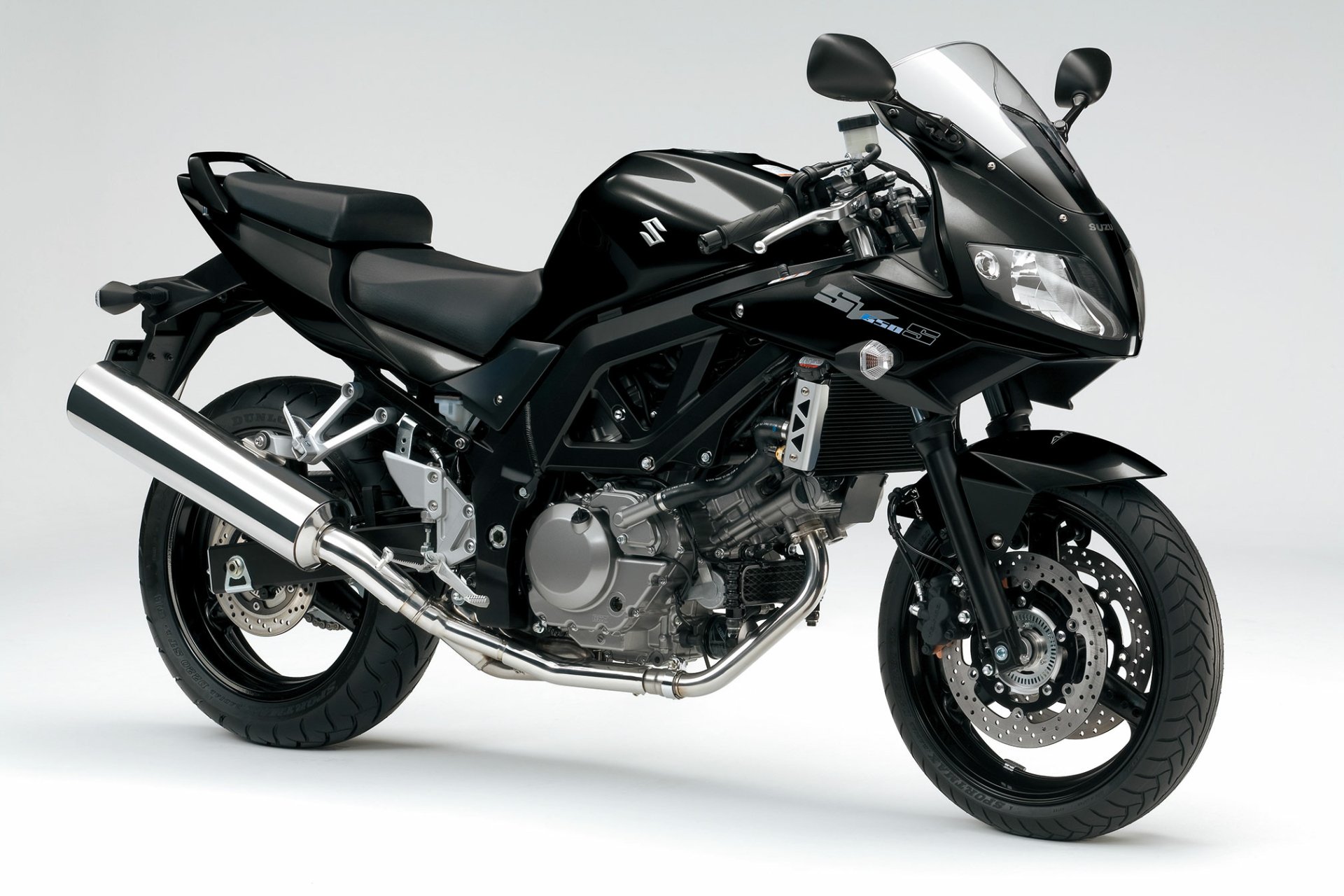 Download Vehicle Suzuki SV650S HD Wallpaper