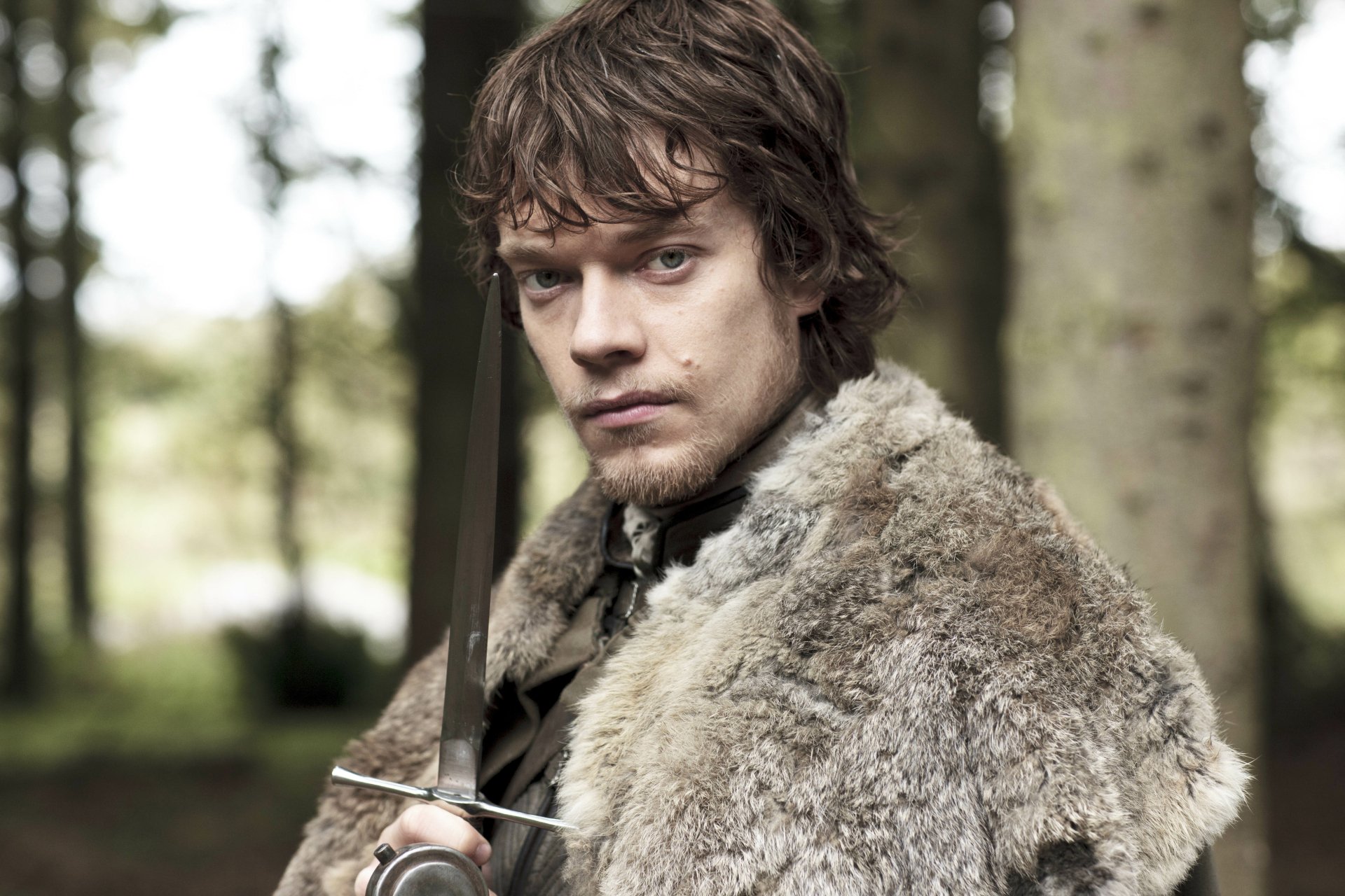 Download Alfie Allen Theon Greyjoy TV Show Game Of Thrones 4k Ultra HD Wallpaper