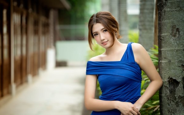 Mujeres Asiática Modelo Blue Dress Depth Of Field Morena Smile Fondo de pantalla HD | Fondo de Escritorio