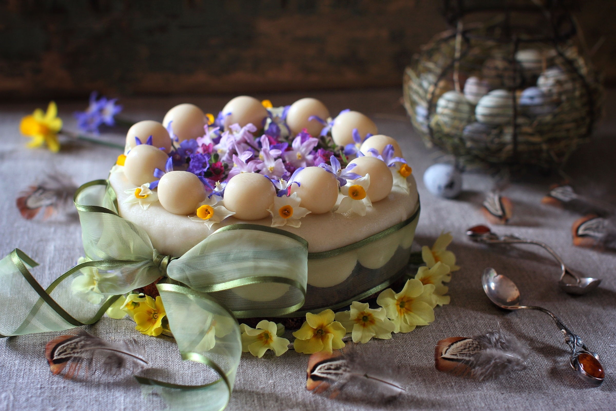 Download Feather Still Life Pastry Food Cake HD Wallpaper
