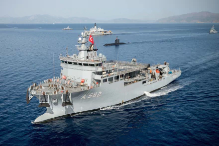  TCG Alemdar (A-582) -Alemdar-class submarine rescue mother ship - Turkish Navy by Military_Material