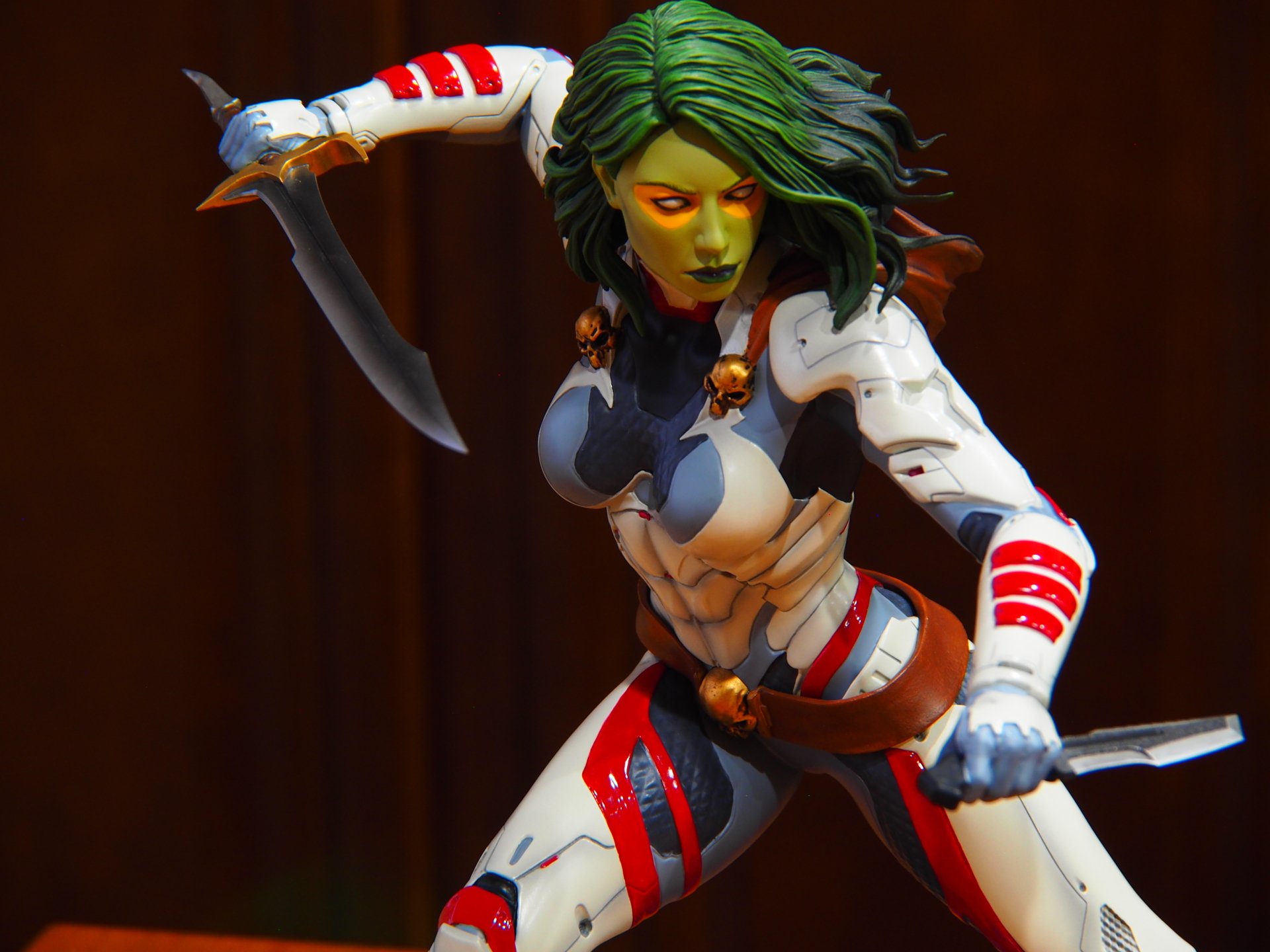 Download Statue Figurine Comic Gamora 4k Ultra HD Wallpaper