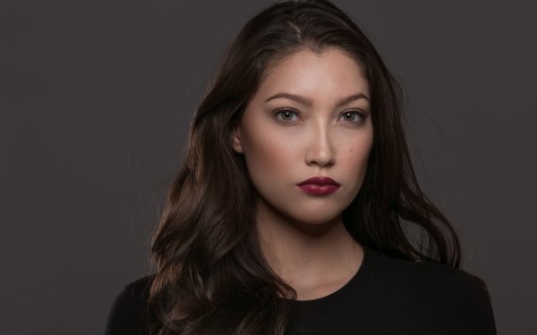 Women Model Face Brunette Lipstick HD Wallpaper | Background Image