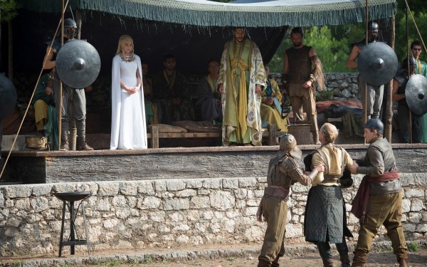TV Show Game Of Thrones Daenerys Targaryen Emilia Clarke Jorah Mormont Iain Glen HD Wallpaper | Background Image