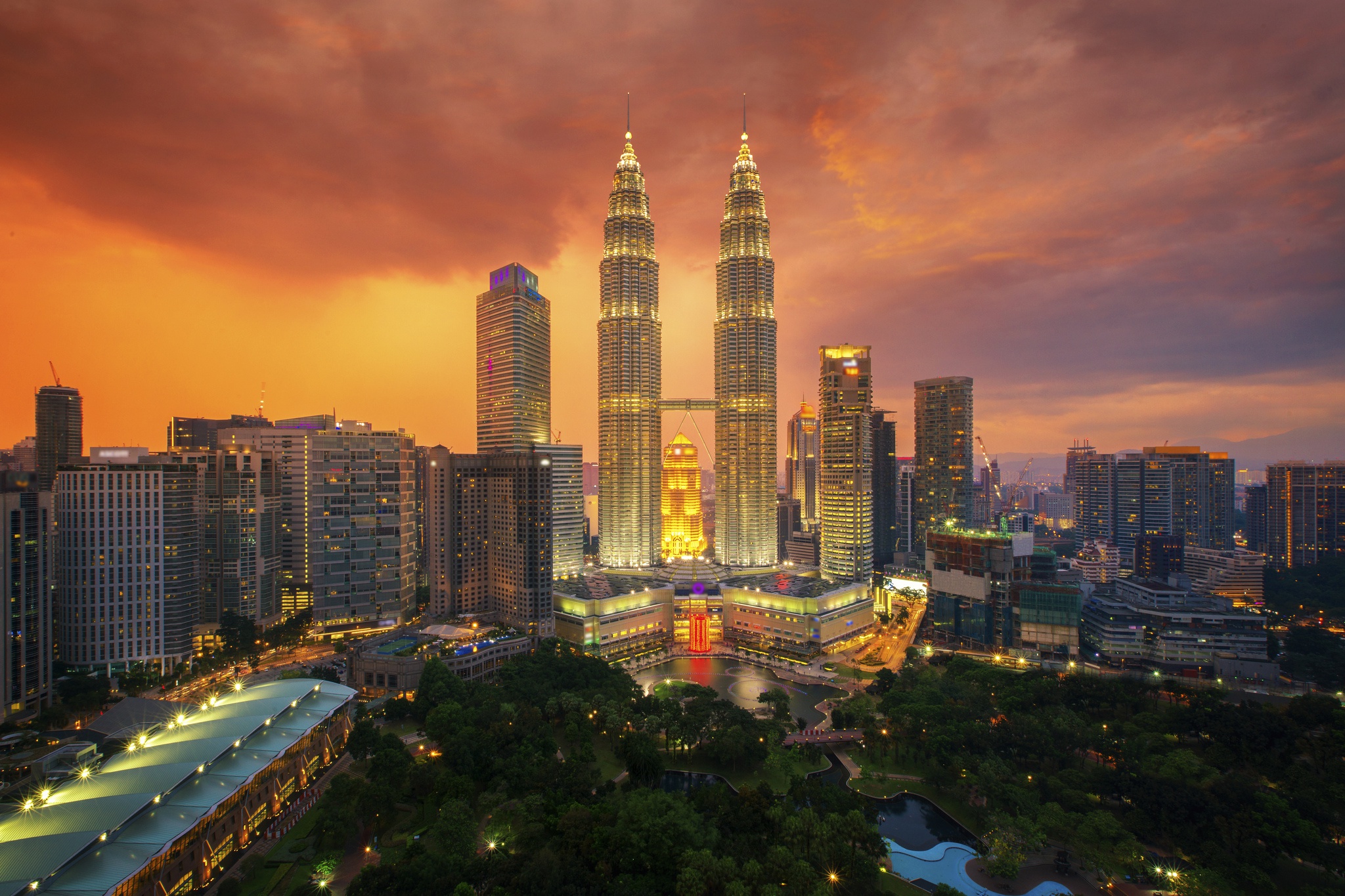 Man Made Kuala Lumpur HD Wallpaper | Background Image