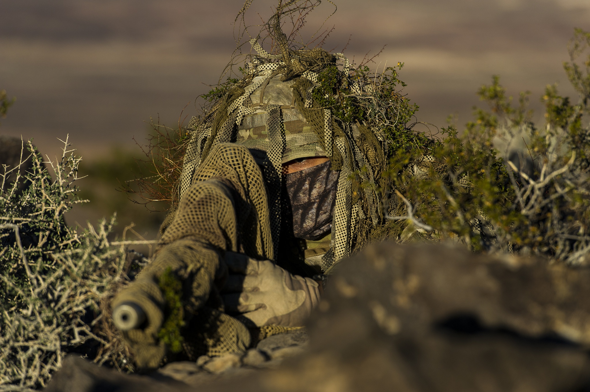 Military Sniper Camouflaged HD Wallpaper | Background Image | 2048x1363