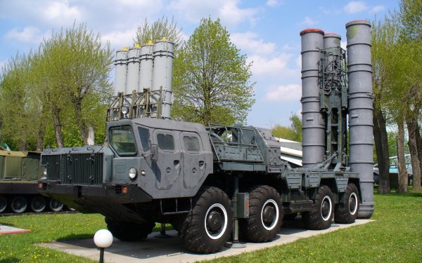 Military S-300 Missile System S-300 Missile System Military Transport HD Wallpaper | Background Image