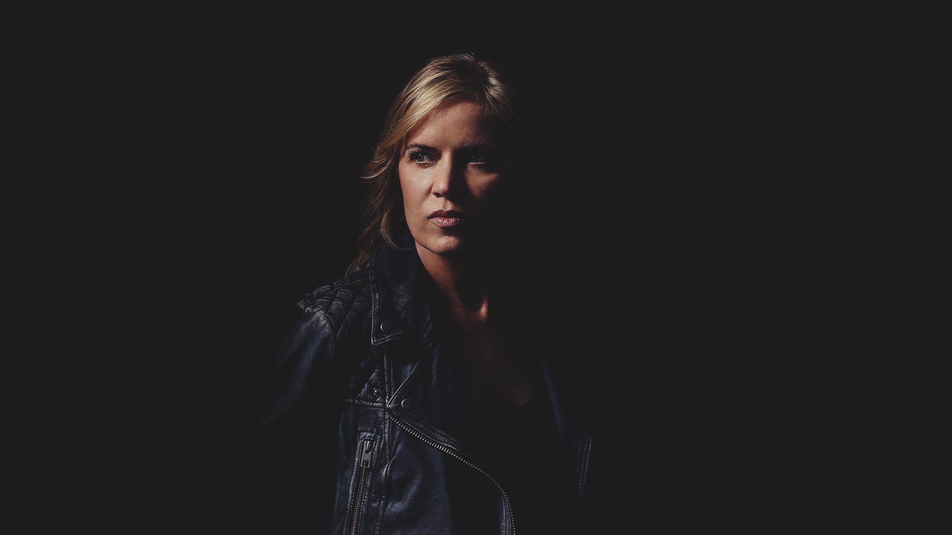 Download Madison Clark Kim Dickens TV Show Fear The Walking Dead HD Wallpaper