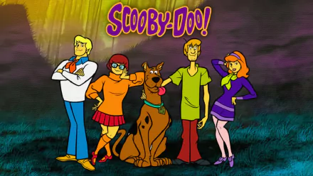 4K Ultra HD Scooby-Doo cartoon desktop wallpaper featuring the main characters from the classic TV show standing together against a dark, mysterious background.