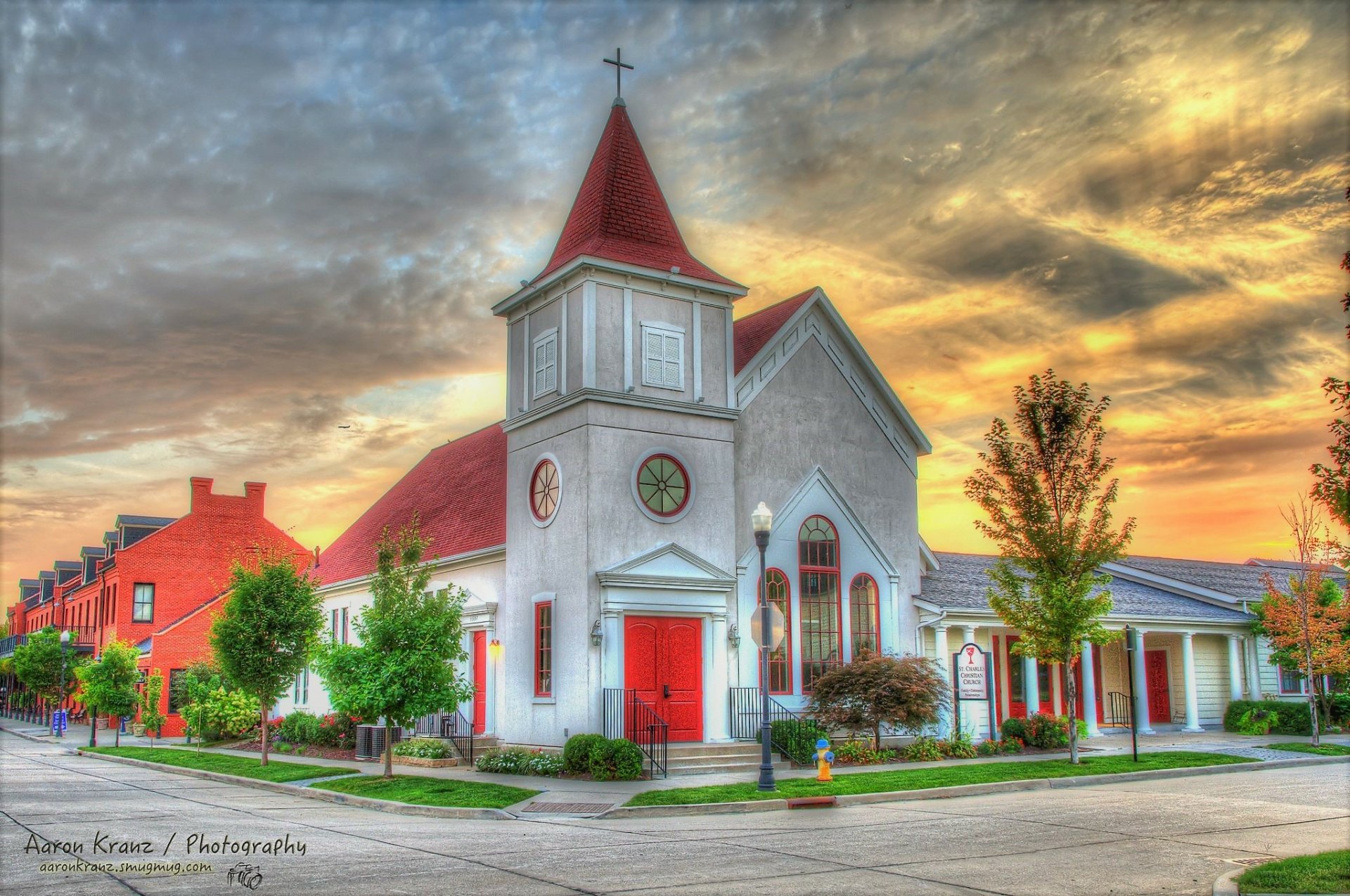 Pretty Church  on Corner of Street HD Wallpaper  