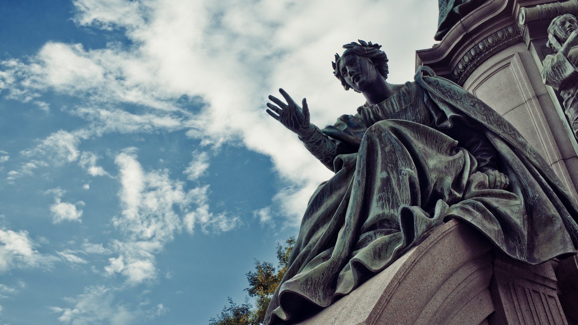 Download Edinburgh Scotland Man Made Statue HD Wallpaper