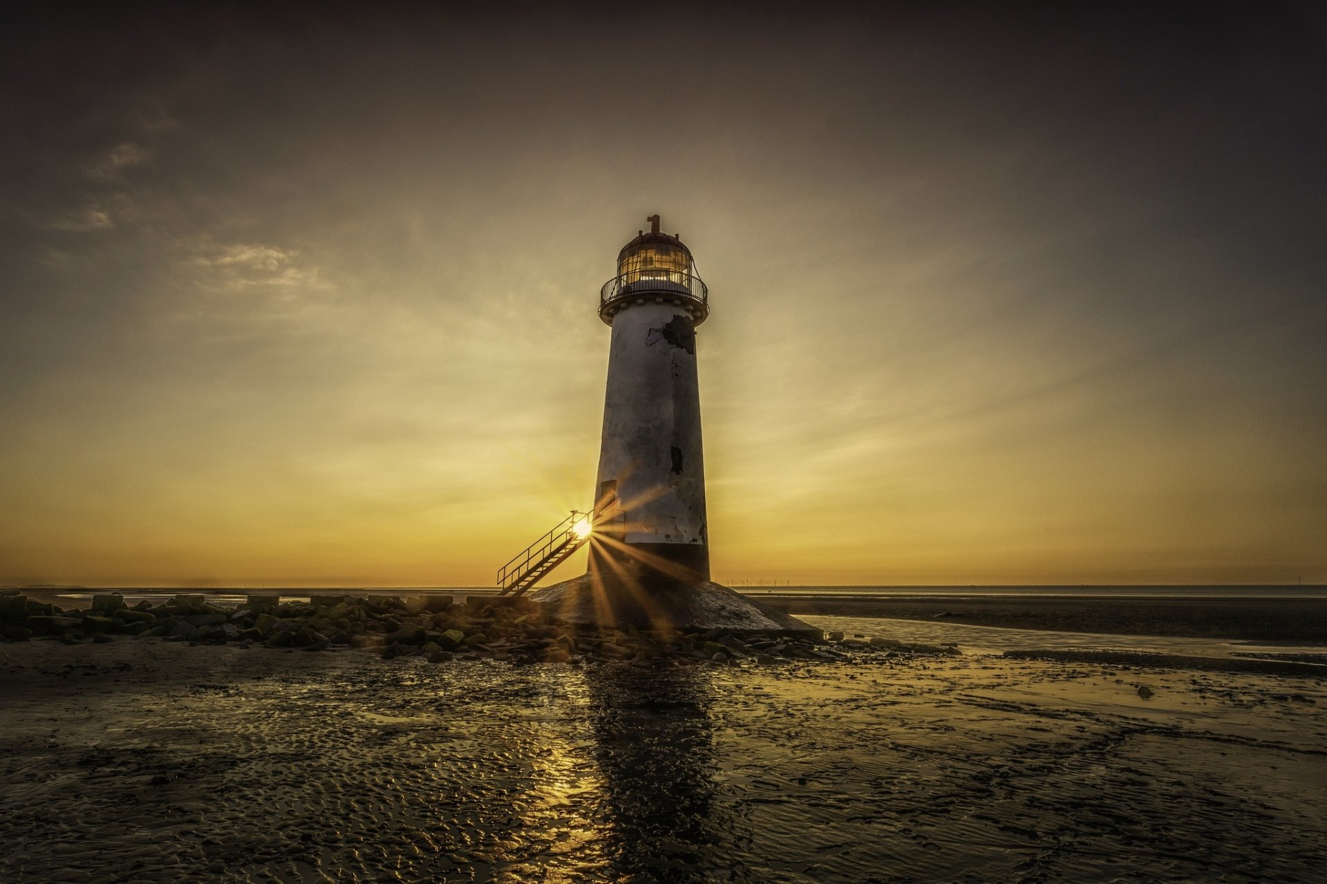 Download Building Sky Horizon Ocean Man Made Lighthouse HD Wallpaper
