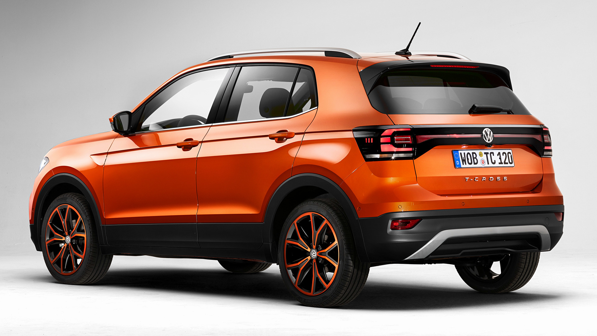 Full cross. Фольксваген т-кросс 2020. VW T Cross 2022. Volkswagen t Cross 2022 Orange Metallic. VW T Cross 2021.