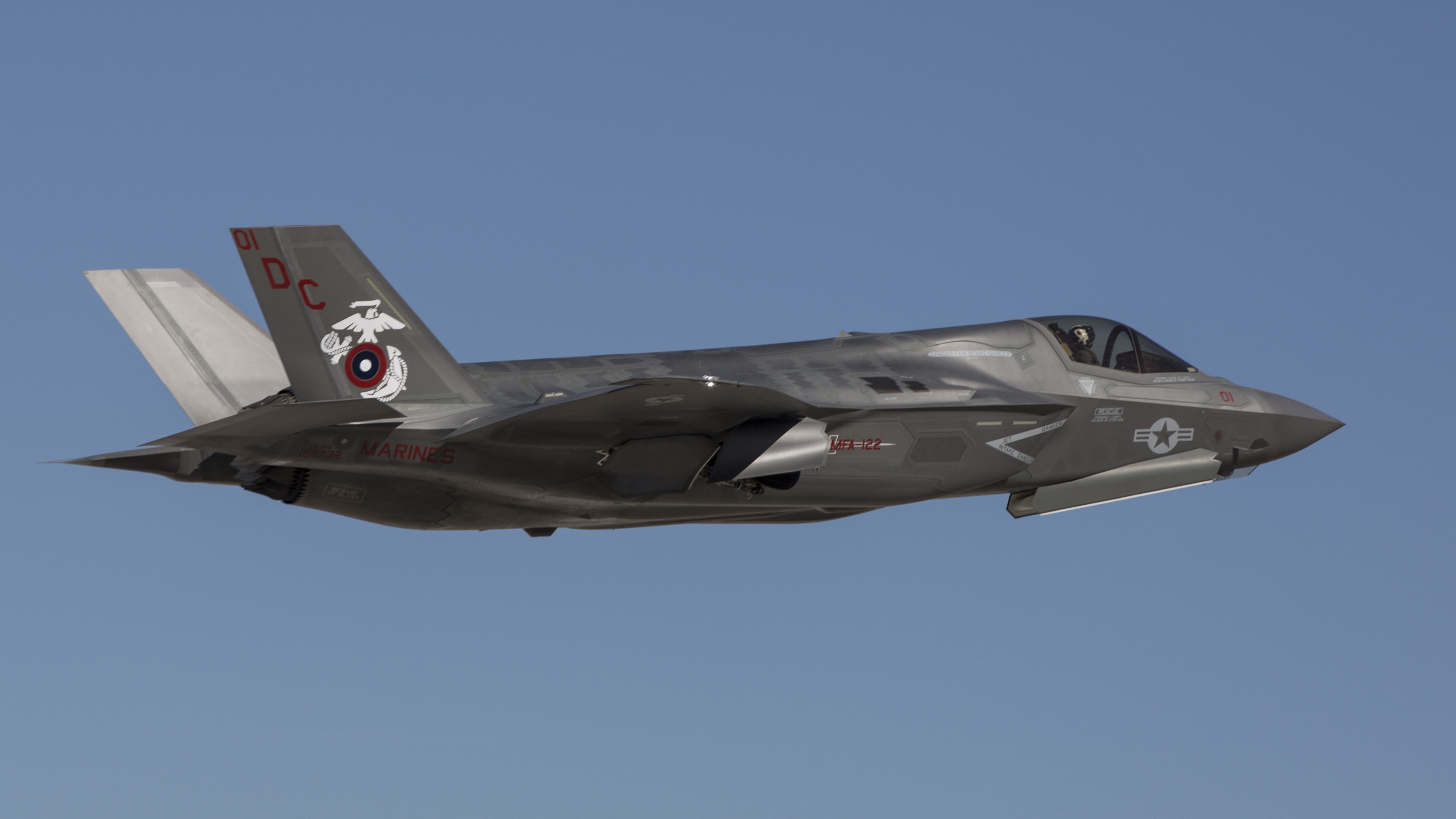 Lockheed Martin F 35 Lightning Ii 4k Ultra Hd Wallpaper Background