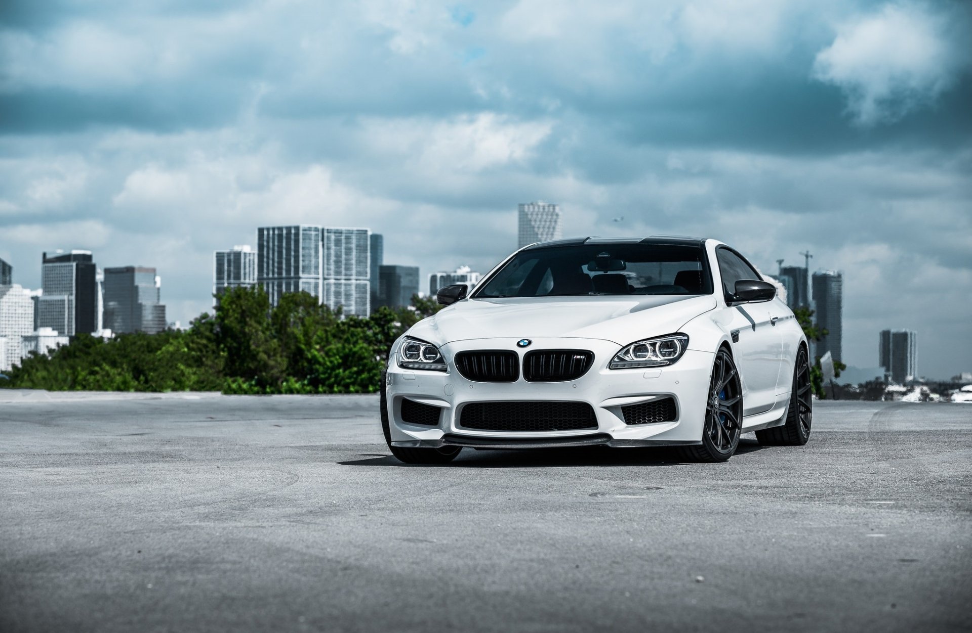Download Grand Tourer Car White Car BMW Vehicle BMW 6 Series HD Wallpaper