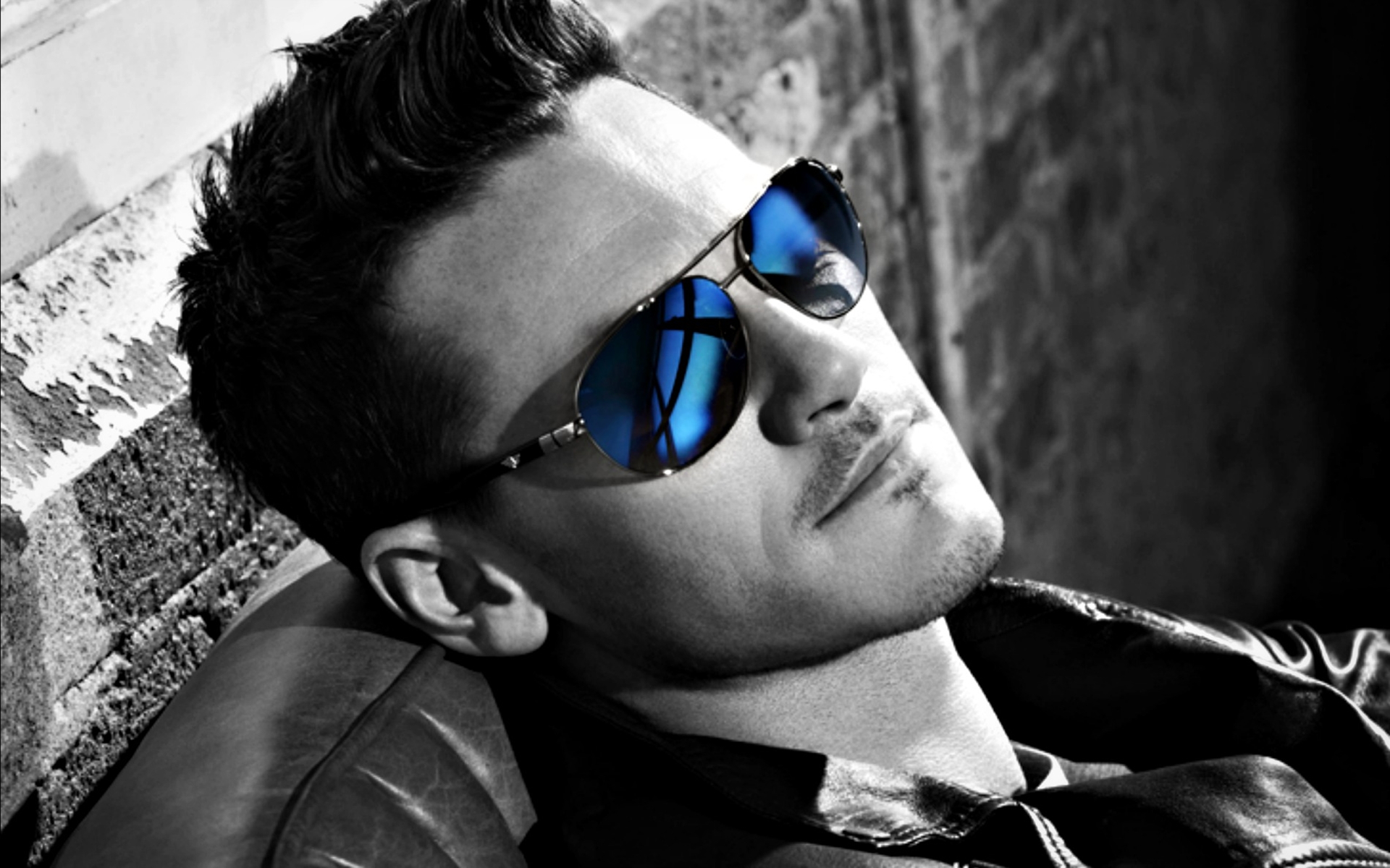 Celebrity Luke Evans HD Wallpaper | Background Image