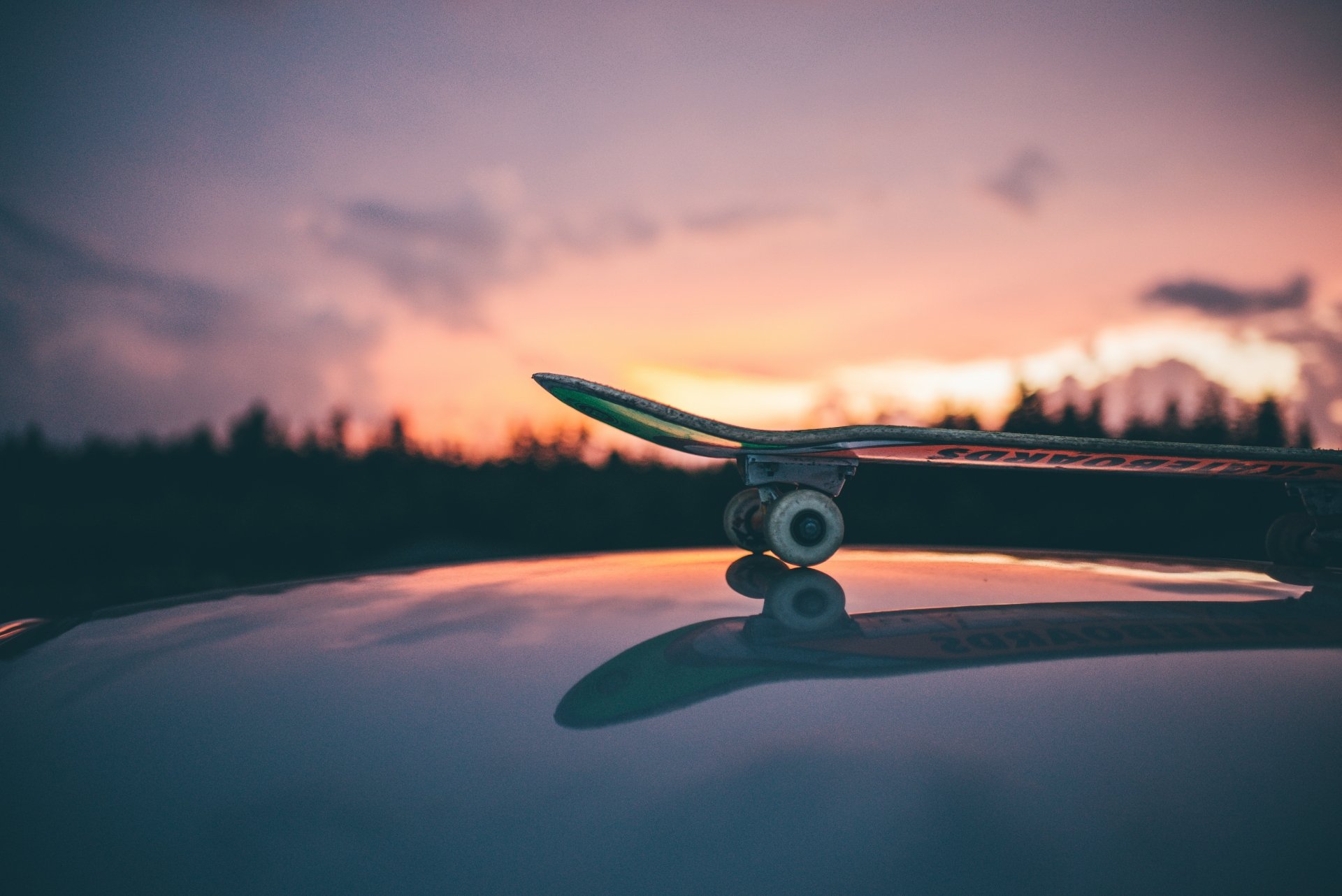 Download Sunset Skateboarding Sports 4k Ultra HD Wallpaper by Oscar Söderlund