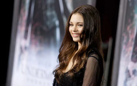 smile long hair brunette American actress Celebrity India Eisley HD Desktop Wallpaper | Background Image