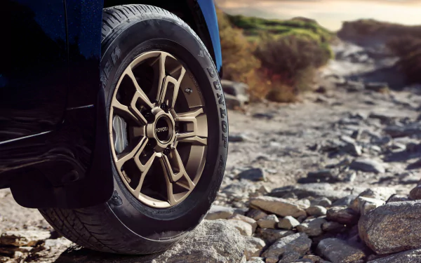 vehicle Toyota Land Cruiser HD Desktop Wallpaper | Background Image