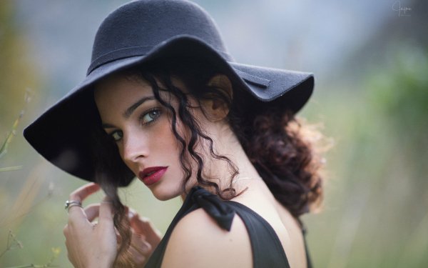 Women Model Black Hair Lipstick Face Hat Depth Of Field HD Wallpaper | Background Image