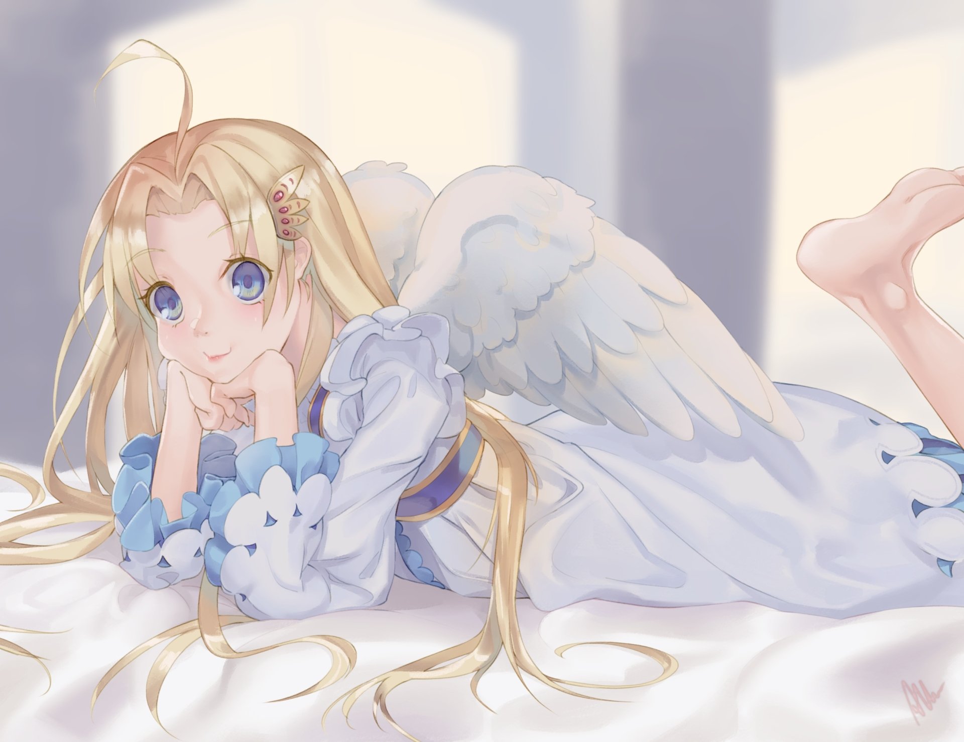 HD anime desktop wallpaper featuring Filo from The Rising of The Shield Hero, lying down with wings and a gentle expression in soft pastel tones.
