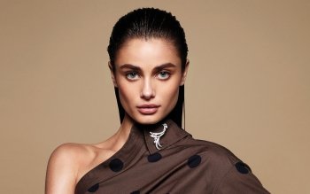 Taylor Marie Hill Hd Wallpapers Background Images