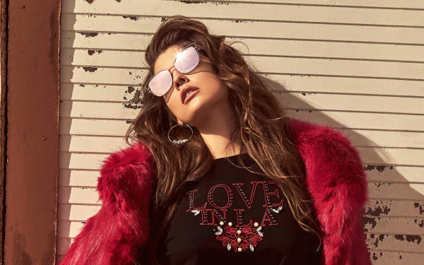 fur sunglasses Celebrity Amanda Cerny HD Desktop Wallpaper | Background Image